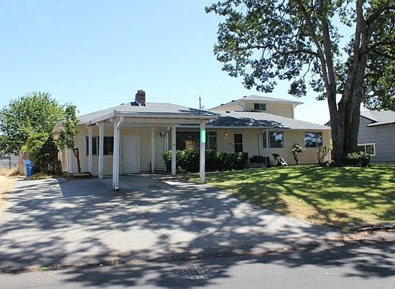 2nd image of 10405 Becker Dr SW