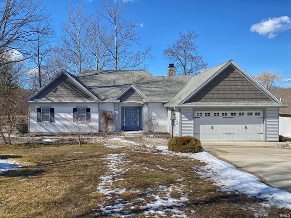 1337 N Wilson Lake Rd, Columbia City, IN 46725