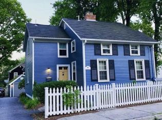 86 Prospect St, East Greenwich, RI 02818
