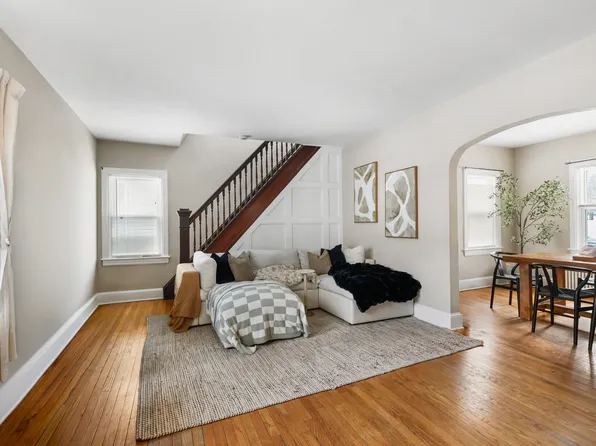 37 Waverly Pl, Red Bank, NJ 07701