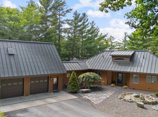 24 Sebago Dr, Belgrade, ME 04917