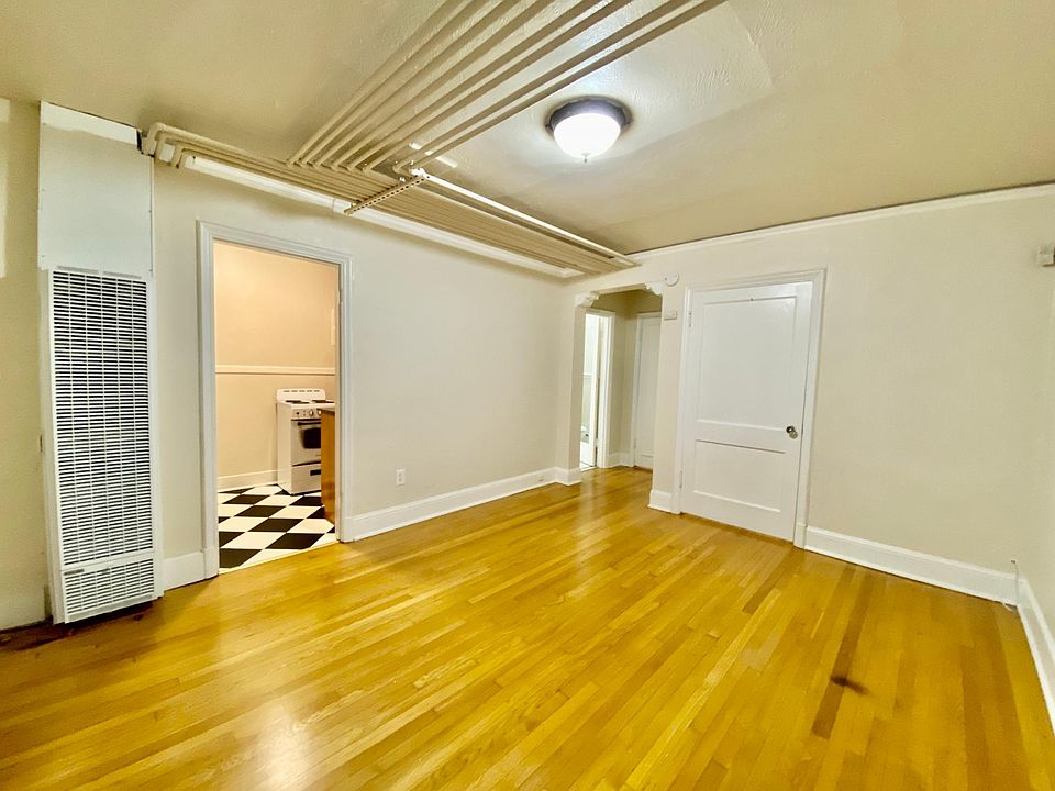 1st image of 1420 Boren Ave APT 3