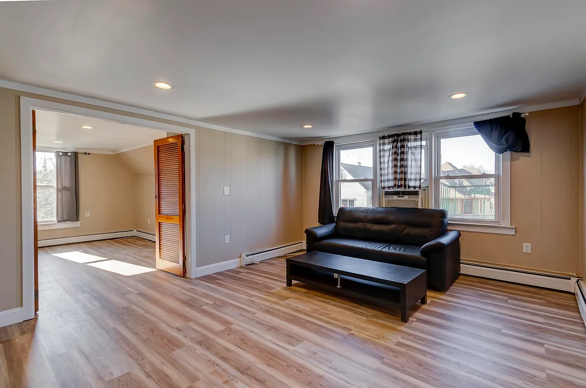 Building Photo - 788 Avenue A