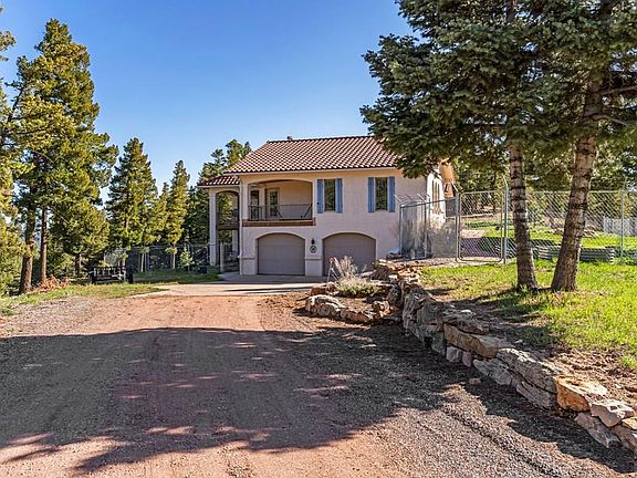 4th image of 8760 Ridge Rd