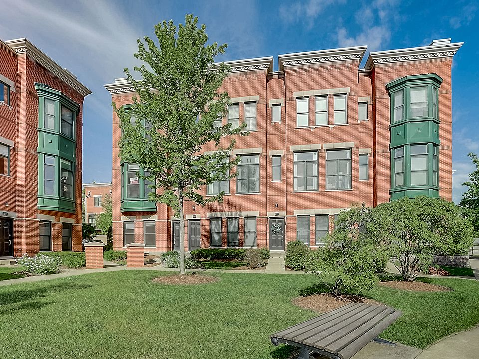 1st image of 257 W Wood St #61B