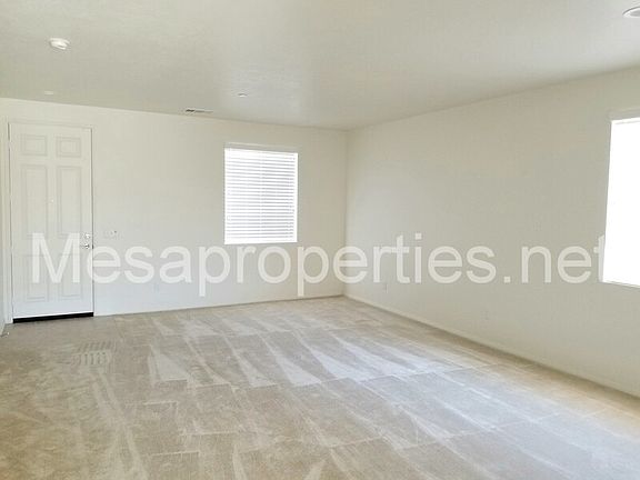 2nd image of 13457 Maxwell Ct