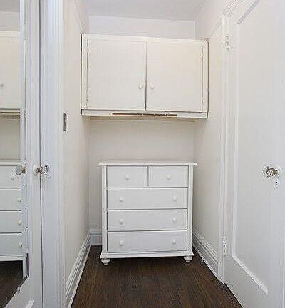 5th image of 319 E 50th St APT 6C