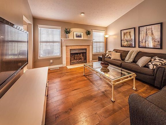 4th image of 10810 Belmont Cir