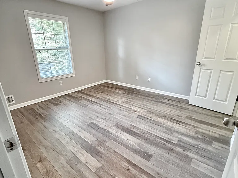 28 Villa Ct SE — Photo 15