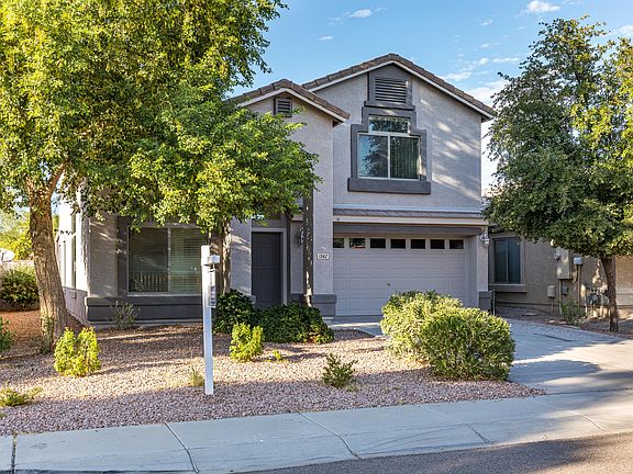 3rd image of 1362 W Corriente Dr