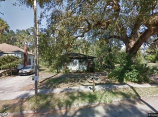 1102 W 10th St, Sanford, FL 32771