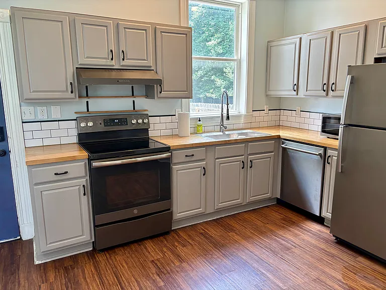 524 E Ormsby Ave — Photo 14