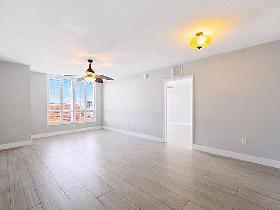 5th image of 610 W Las Olas Blvd APT 1016N