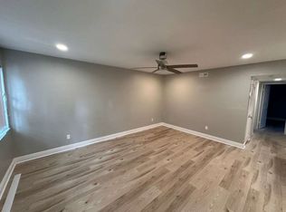 4810 S Dauphin Ave, Tampa, FL 33611