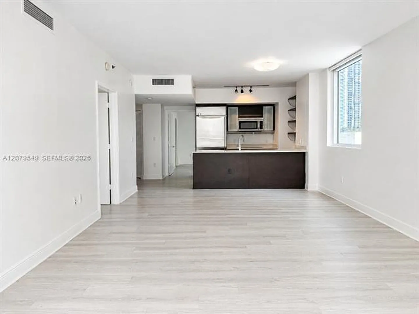 55 SE 6th St cu-1510, Miami, FL 33131 — Photo 3