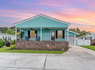 604 Ocean Breeze Ln, Murrells Inlet, SC 29576