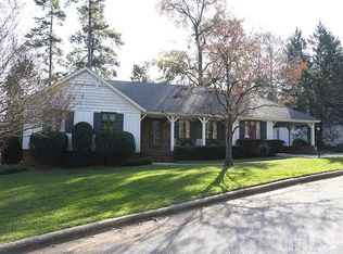 1424 Dellwood Dr, Raleigh, NC 27607