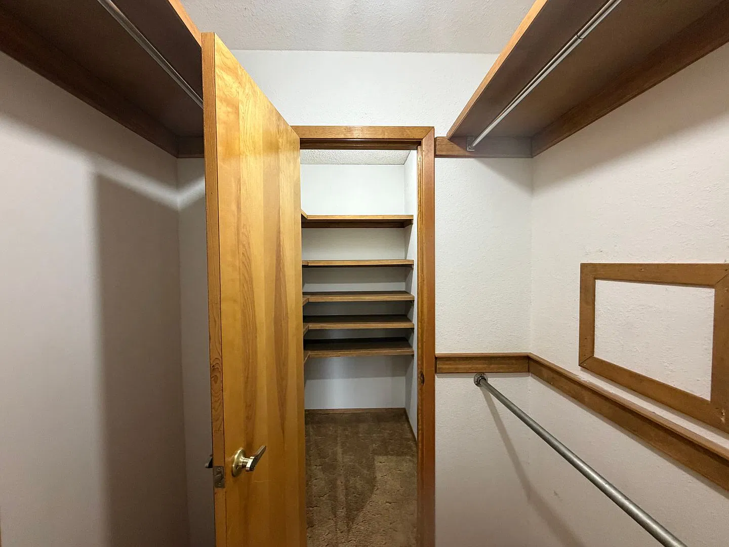 Luxury Large Townhouse On Colonial Golf Course — Photo 4