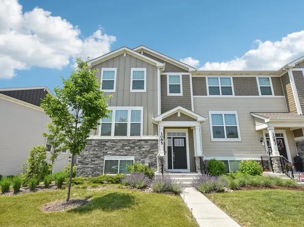 1085 Moraine Dr, South Elgin, IL 60177