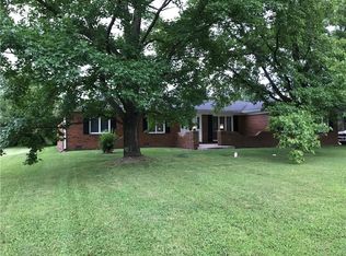 1725 N Apple St, Greenfield, IN 46140
