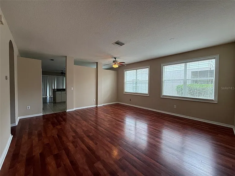 6520 Bridgecrest Dr — Photo 6