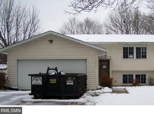 9900 207th St W, Lakeville, MN 55044