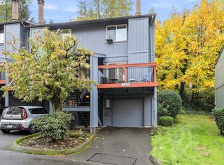 24002 NE Treehill Dr, Wood Village, OR 97060