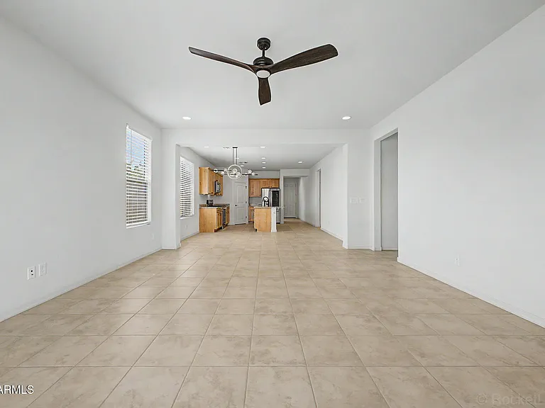 8954 W San Juan Ave — Photo 9