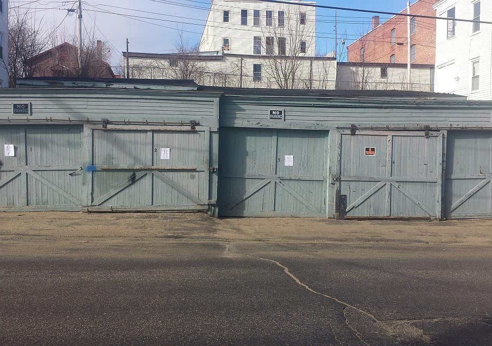 2nd image of 221 Cumberland St APT 2