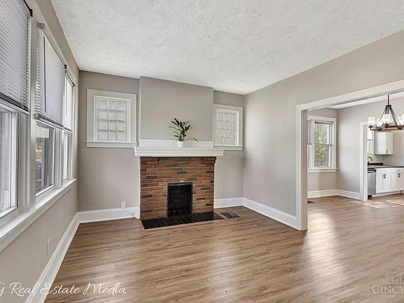 5th image of 138 Whipple St