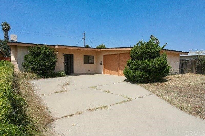 1st image of 407 W Sunset Ave