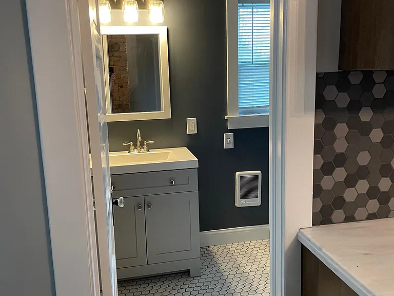1523 Coutant Ave — Photo 8