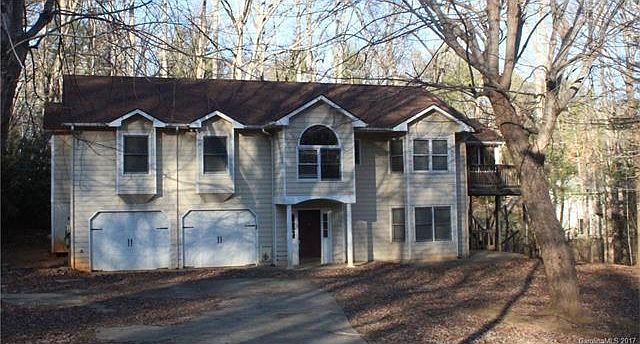 2nd image of 39 Hickory Hills Dr #9