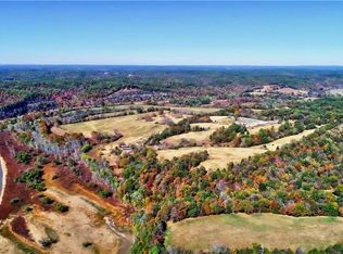 12098 Carr Place Rd, Hindsville, AR 72738