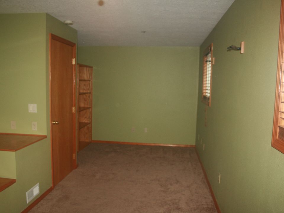 1st image of 1543 NE 51st Ave