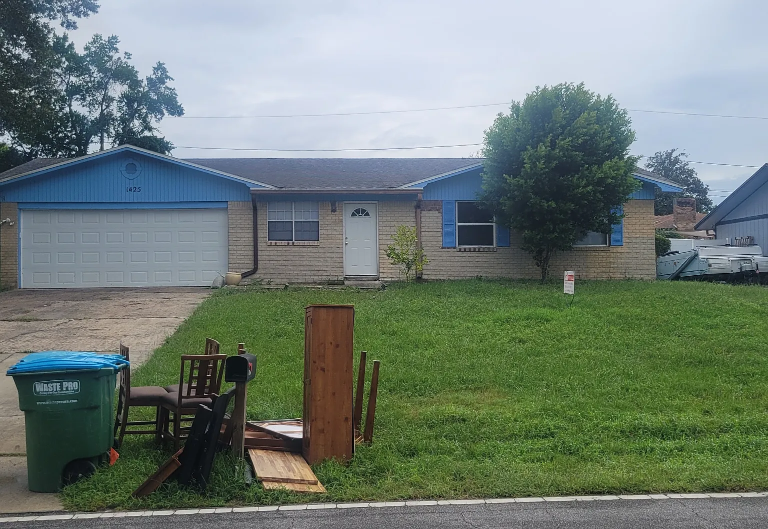 3 bed, 1694 sqft, $2,200 — Photo 1