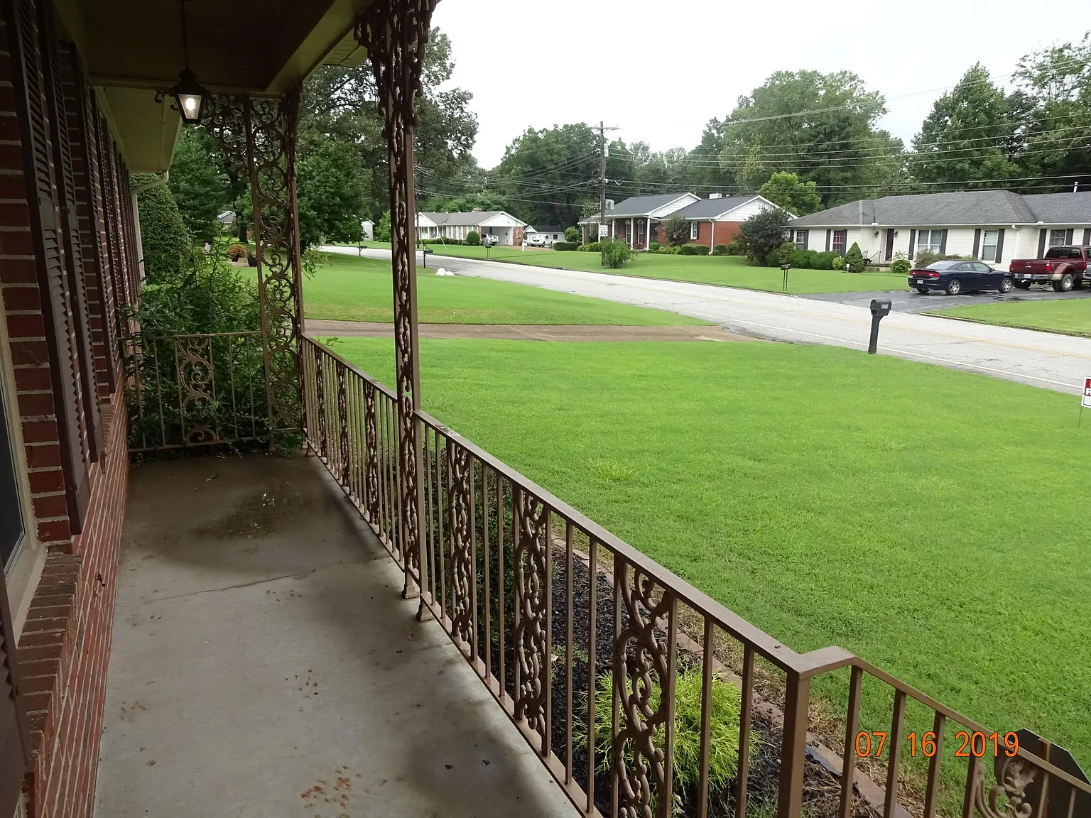 3 bed, 1688 sqft, $1,725 — Photo 3