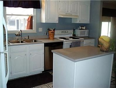 5th image of 2174 Jade St