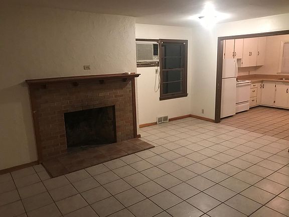 5th image of 1604 N Ford St