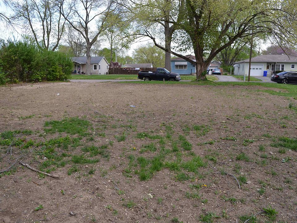 1st image of 2204 S Harrison Ave