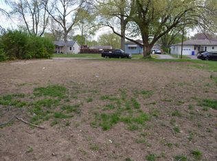 2204 S Harrison Ave, Sedalia, MO 65301
