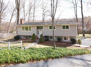 259 Mill River Rd, Chappaqua, NY 10514