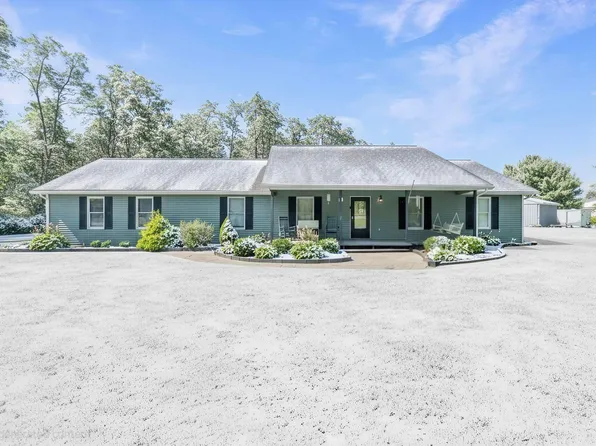 7559 Tucker Rd, Centerburg, OH 43011
