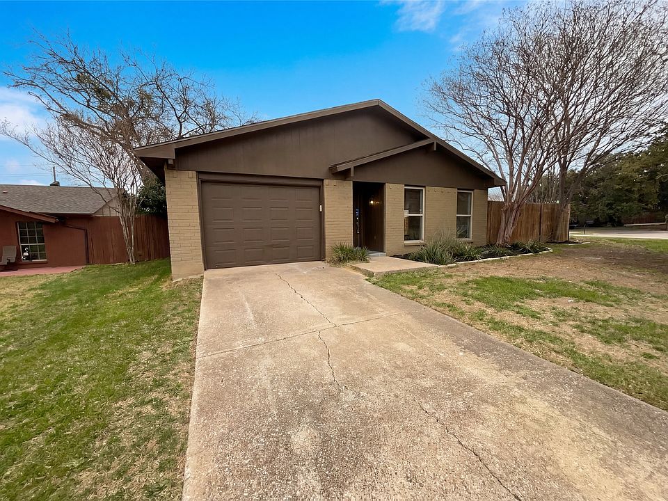 1st image of 2005 Victoria Rd