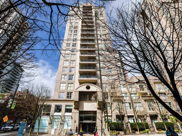 989 Richards St, Vancouver, BC