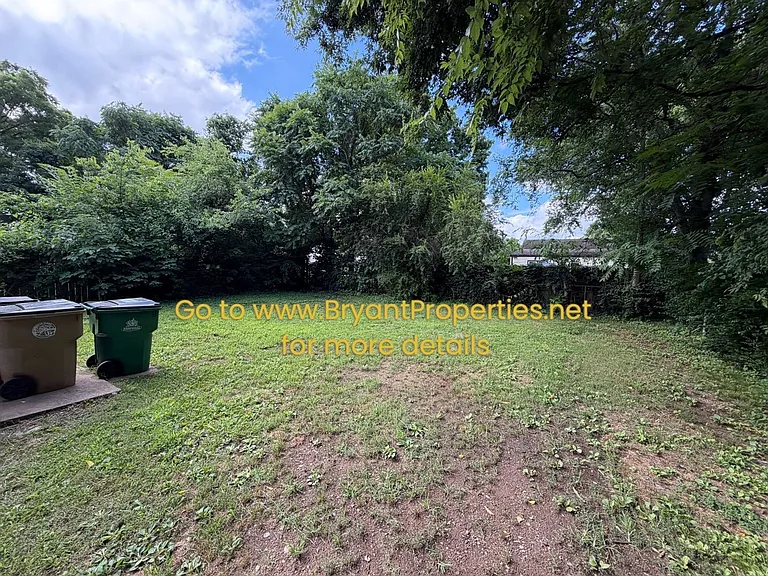 644 Carmel Ave — Photo 16