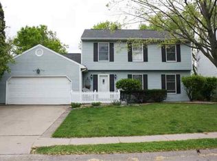 5310 16th Ave, Moline, IL 61265