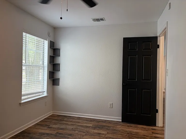 3158 Huttersfield Cir — Photo 8