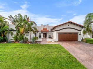 4618 Bay Crest Dr, Tampa, FL 33615