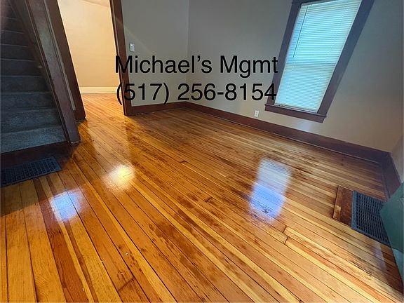 5th image of 512 S Hayford Ave